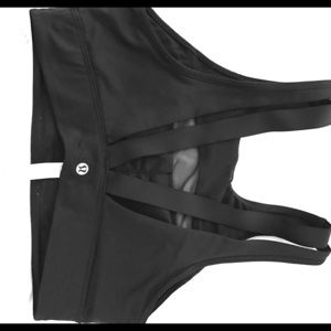 LULULEMON RUN THE DAY BRA